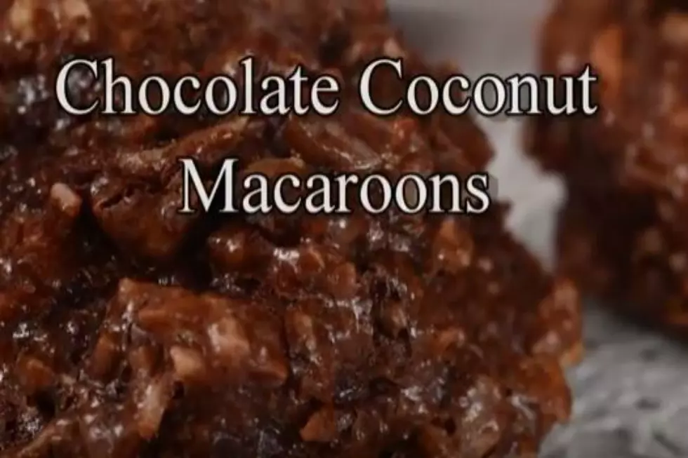It’s National Chocolate Macaroons Day!