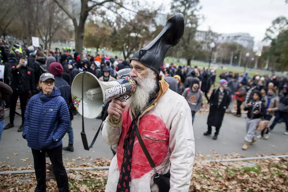 Boot-Wearing Vermin Supreme Will Protest Hillary Clinton&#8217;s NH Visit with Ponies