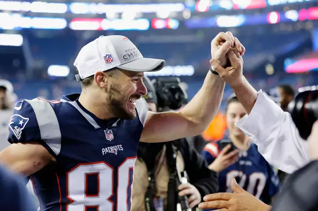 Danny Amendola Steps Up for the Pats and Gets His Own Song