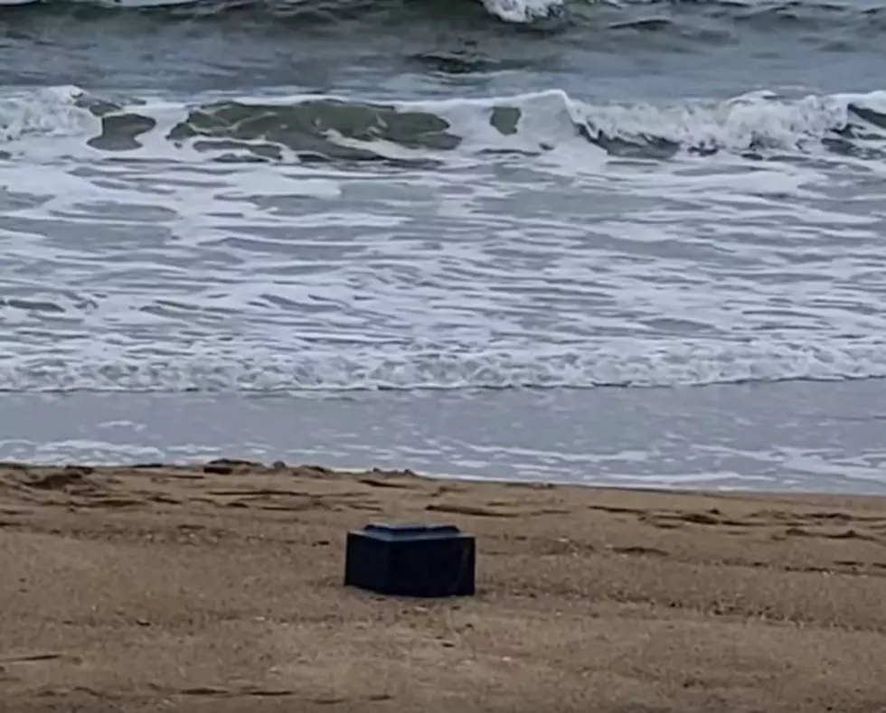 'Grandma' Urn Found Washed Up on Hampton Beach
