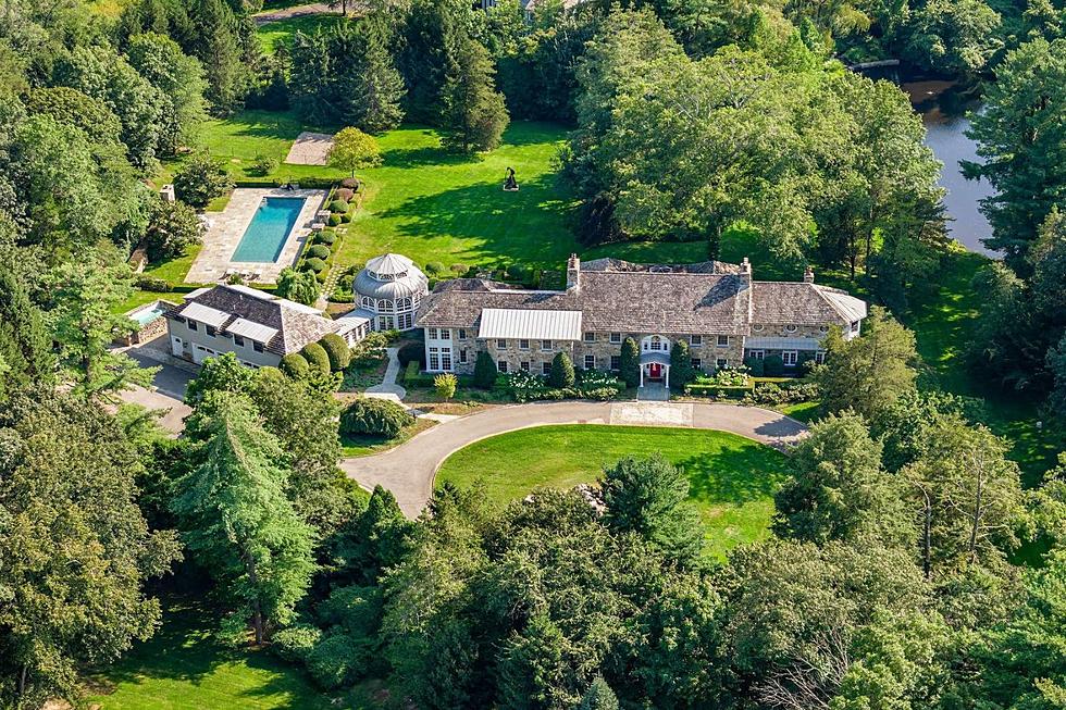 Photos: Mary Tyler Moore's $22M New England Estate is for Sale