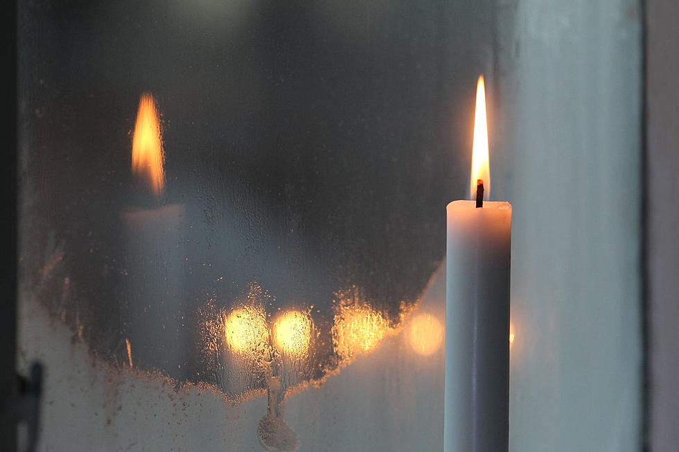 Natl Tradition Started in MA: Meanings Behind Candles in Windows 