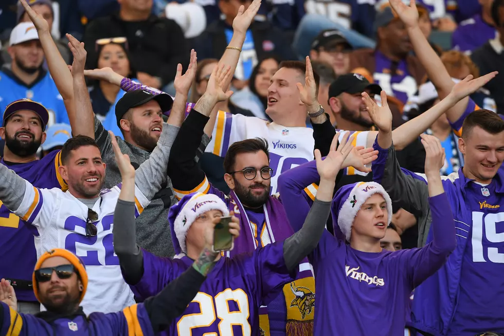 Vikings Clobber Chargers