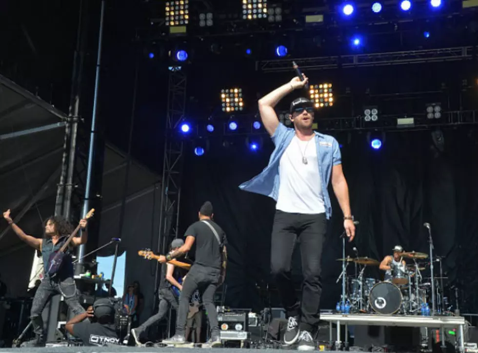 Free Show: Chase Rice Throws Down For Bruins Fans Today In Boston