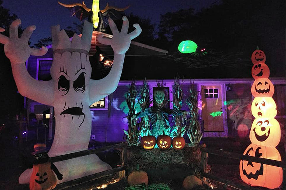 Massachusetts House Has People Screaming for the Love of Halloween