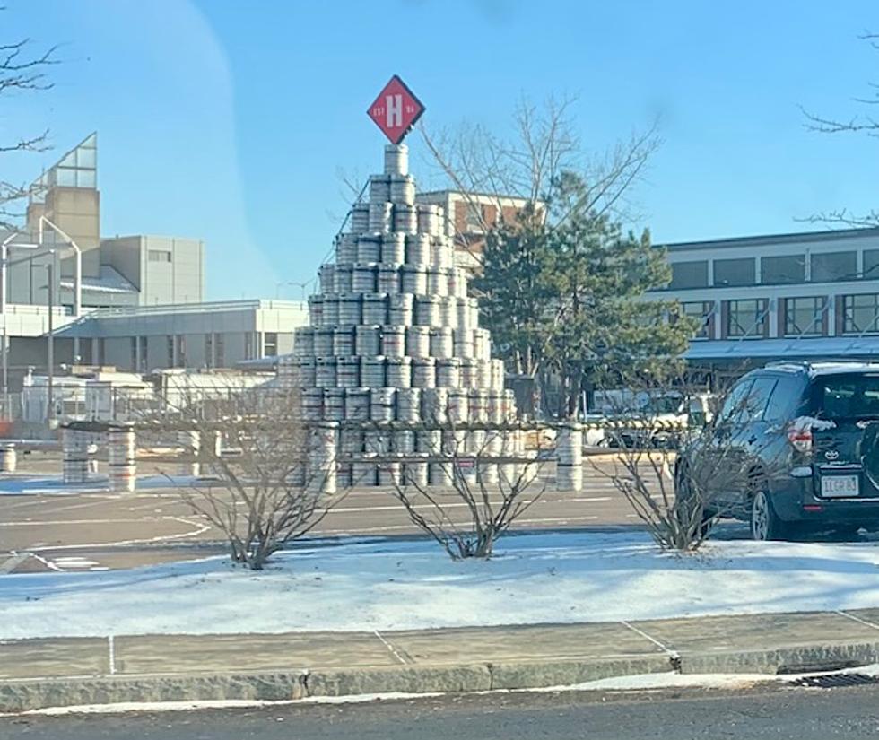 This Boston Brewery Has Created a Christmas Tree Out of 530 Beer Kegs