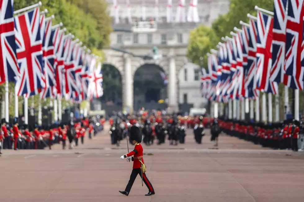 Fans of Queen Elizabeth, England Will Adore 2 British Shops in NE