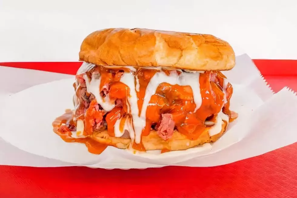 Roast Beef, Pizza Restaurant Zo's Place Opens in Manchester, NH