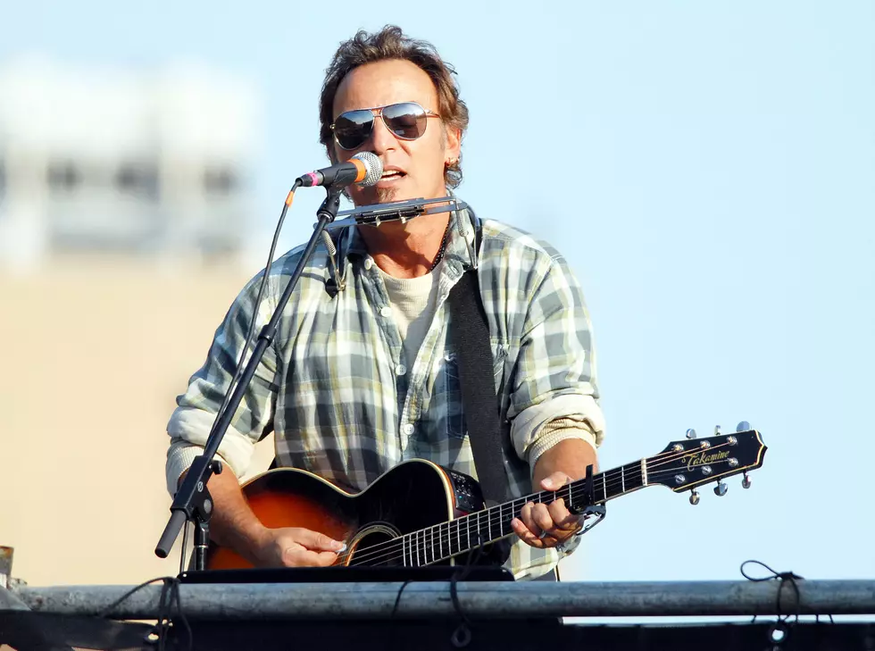 Bruce Springsteen Covers Lorde’s “Royals”