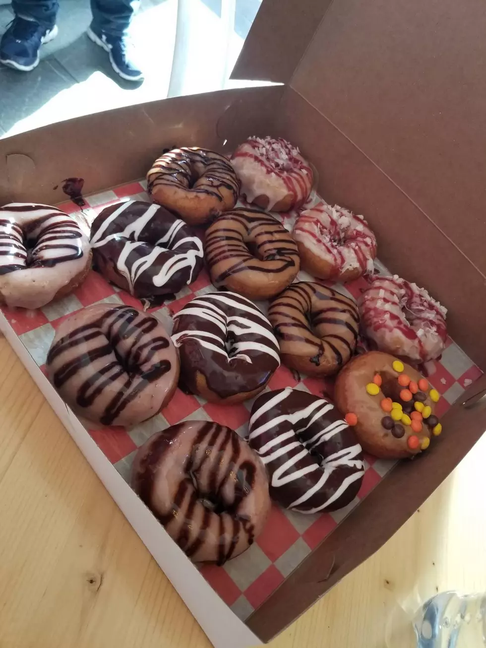 Lakeside Licks in Highland Expands With Donut Business