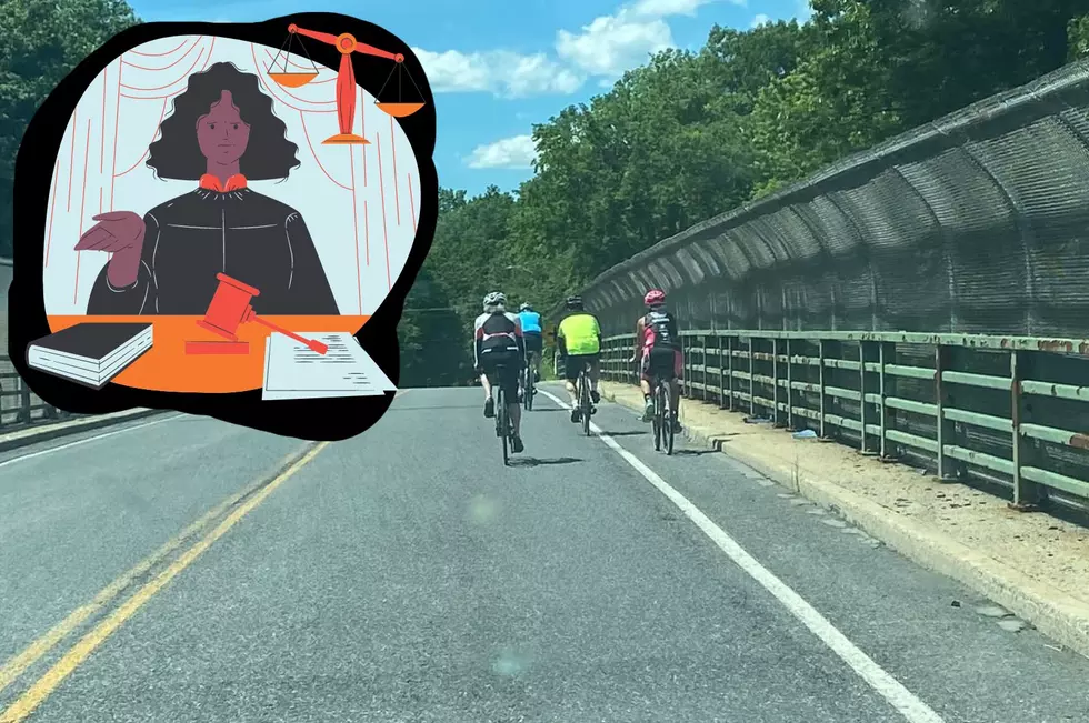 Are these Hudson Valley Cyclists Breaking the Law?