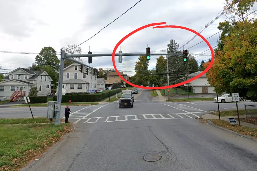 It&#8217;s Official: New York Police Clear Up &#8216;Confusing&#8217; Traffic Light