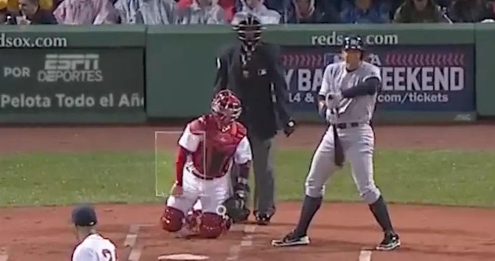 What Exactly is Alex Rodriguez Doing With His Bat? [VIDEO]