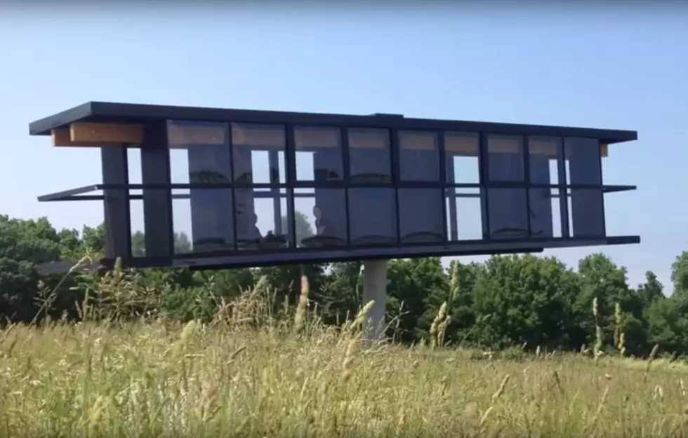 Would Living in This Teetering Hudson Valley Home Make You Puke?