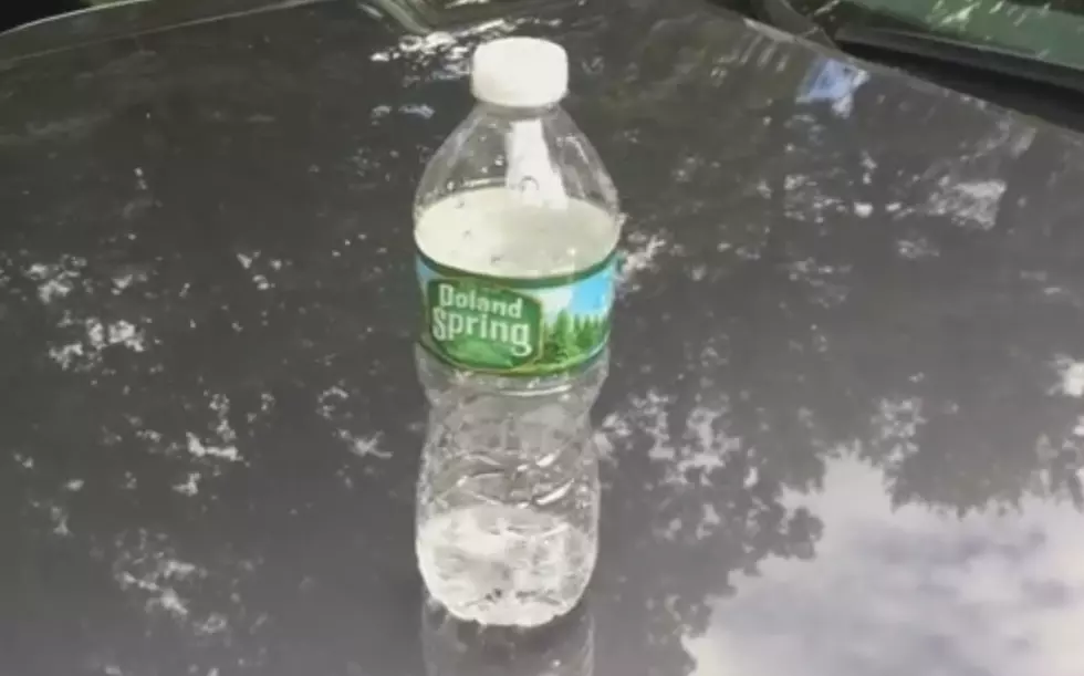 Mysterious Water Bottle Appears to &#8216;Walk&#8217; On Its Own