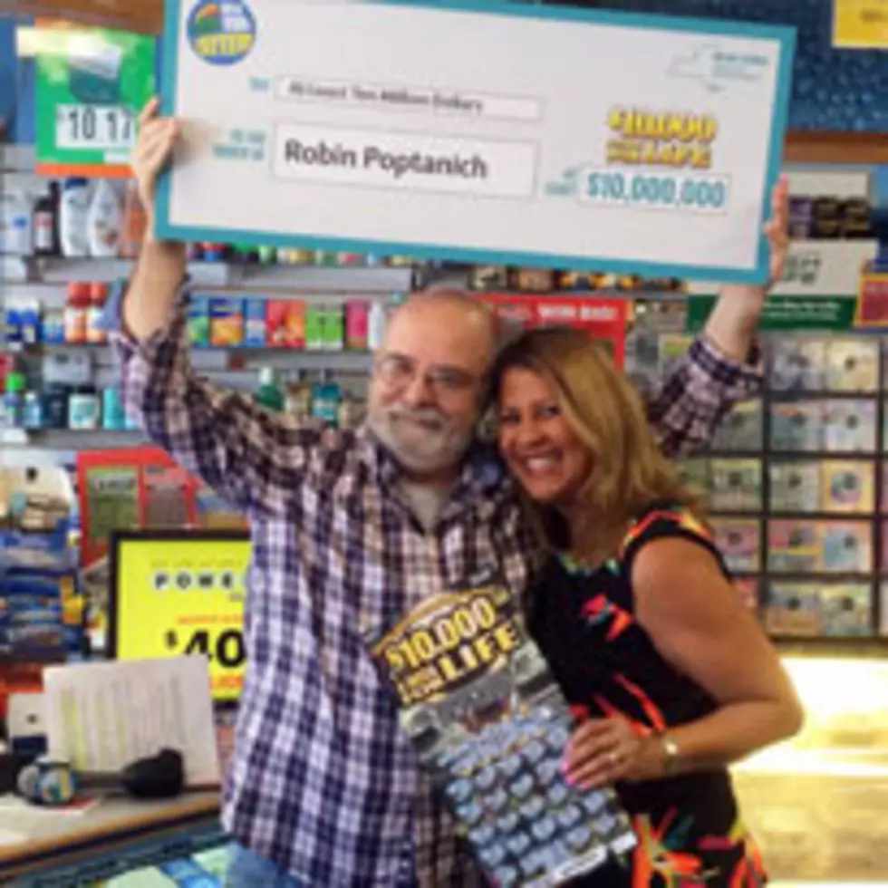 Middletown Man Wins $10,000 A Week For Life [Photos]