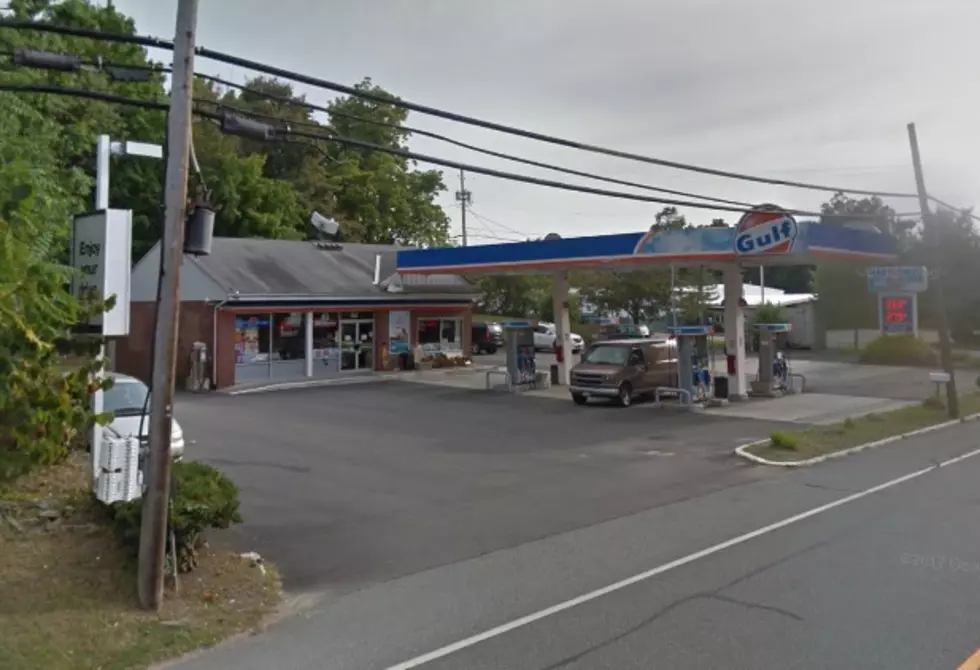 Police Search For Suspect in Dutchess County Armed Robbery