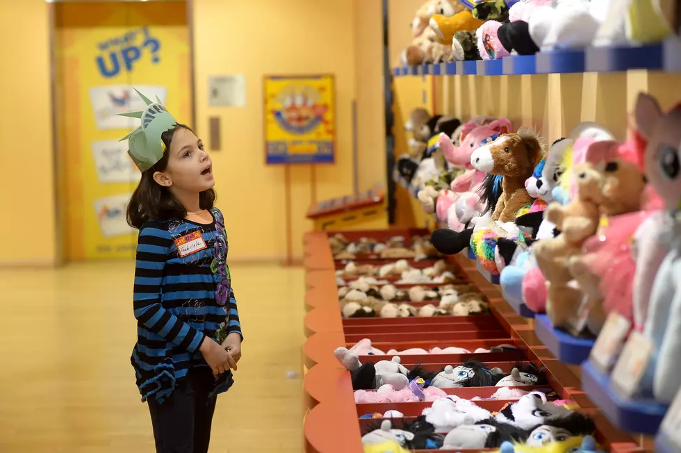 Insane Build-A-Bear ‘Pay Your Age’ Deal Coming to Hudson Valley