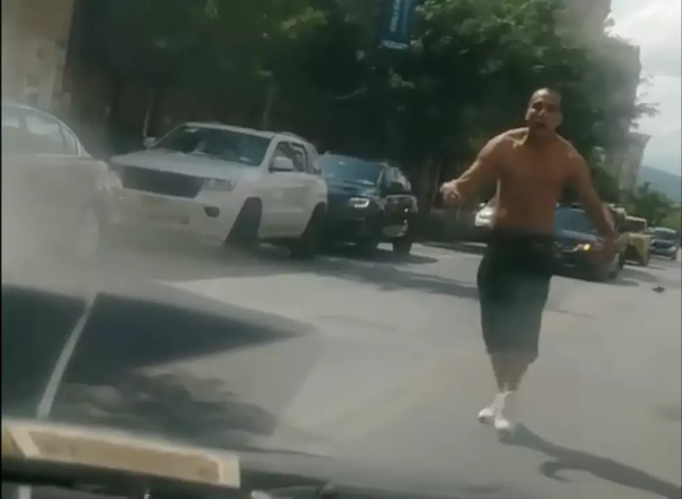 Shirtless Hudson Valley Man Fights With Cars on Busy Street