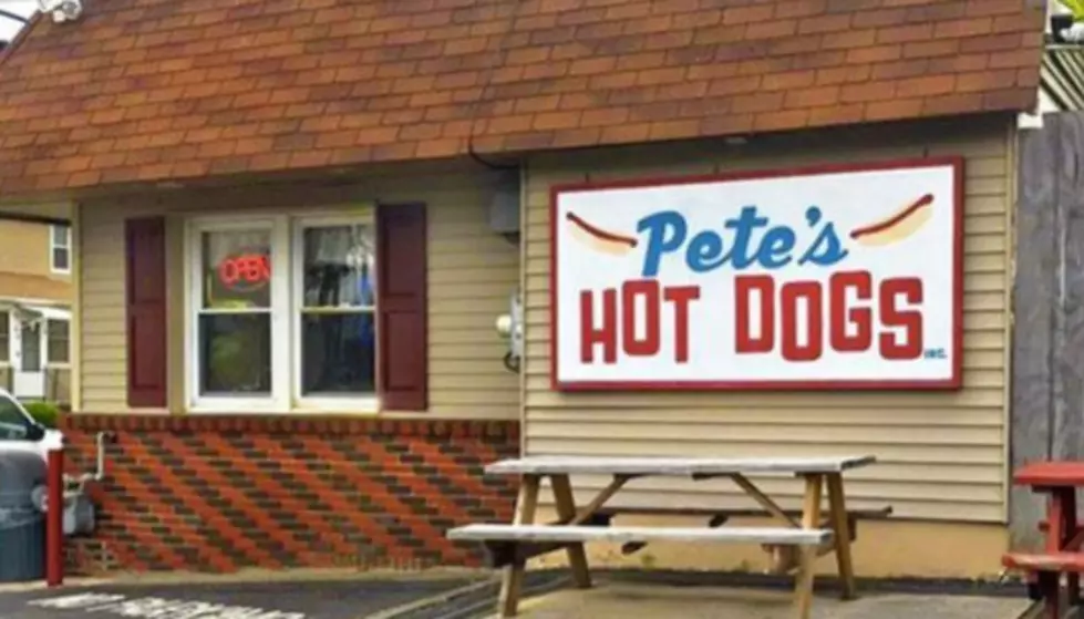 Hudson Valley Hot Dogs Fans Going Crazy For Pete’s Xmas Ornament