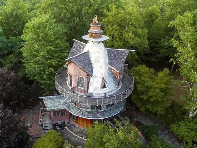 Former &#8216;Muppets&#8217; Artist Selling Wild, Quirky Hudson Valley Home