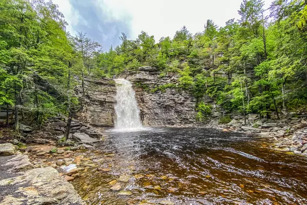 Actors Jump From Hudson Valley Waterfall for New Amazon Series