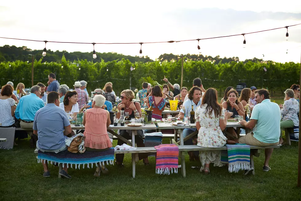 BBQ, Brunch, & Live Music at Summer Weekends in Woodstock