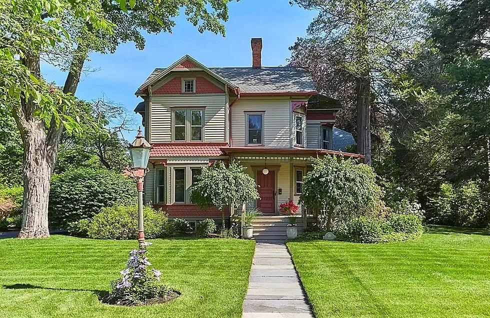 Why is This Simple Hudson Valley Home Listed for $3.4 Million?