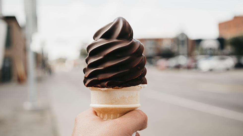 Love Ice Cream All Year? Popular Hyde Park Ice Cream Stand is Open
