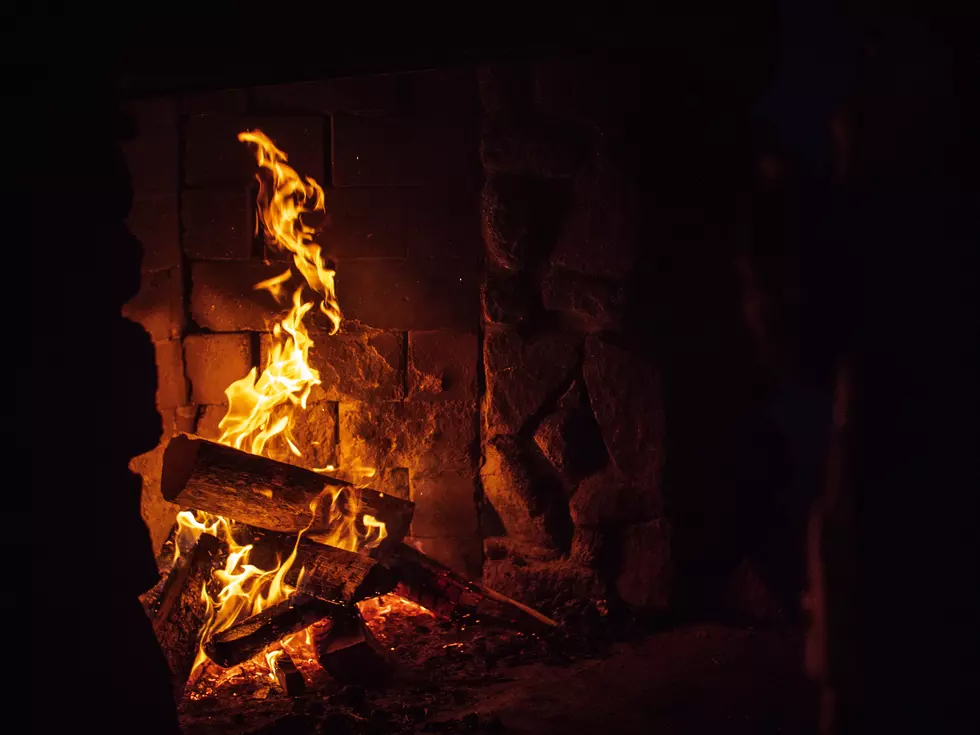Hudson Valley Winter Is Coming: Best Woods for Your Fireplace