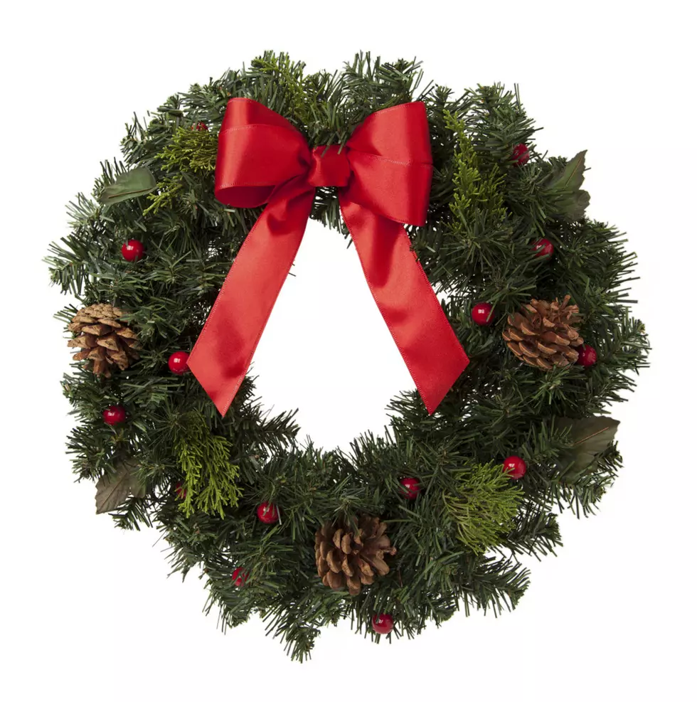 NYS Man Arrested After Allegedly Setting Xmas Wreath on Fire