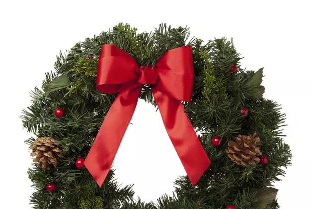 New York State Man Arrested After Allegedly Setting Xmas Wreath on Fire