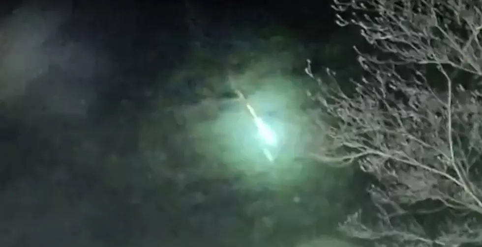 Bright Green Light Seen Falling From Sky in Parts of New York State
