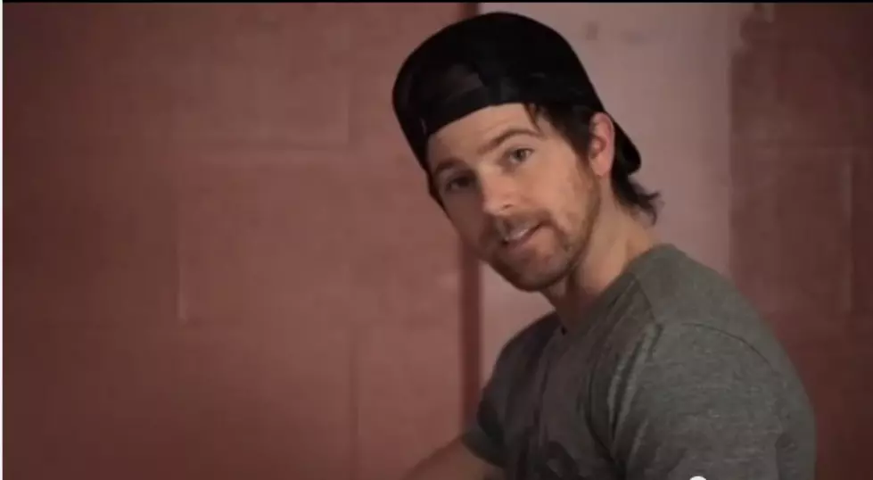 Somethin&#8217; bout Kip Moore and asking for Vote(Video)