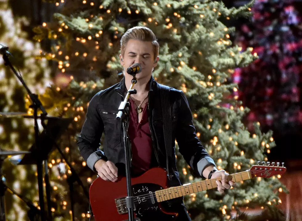 What’s Your Favorite Country Christmas Song?