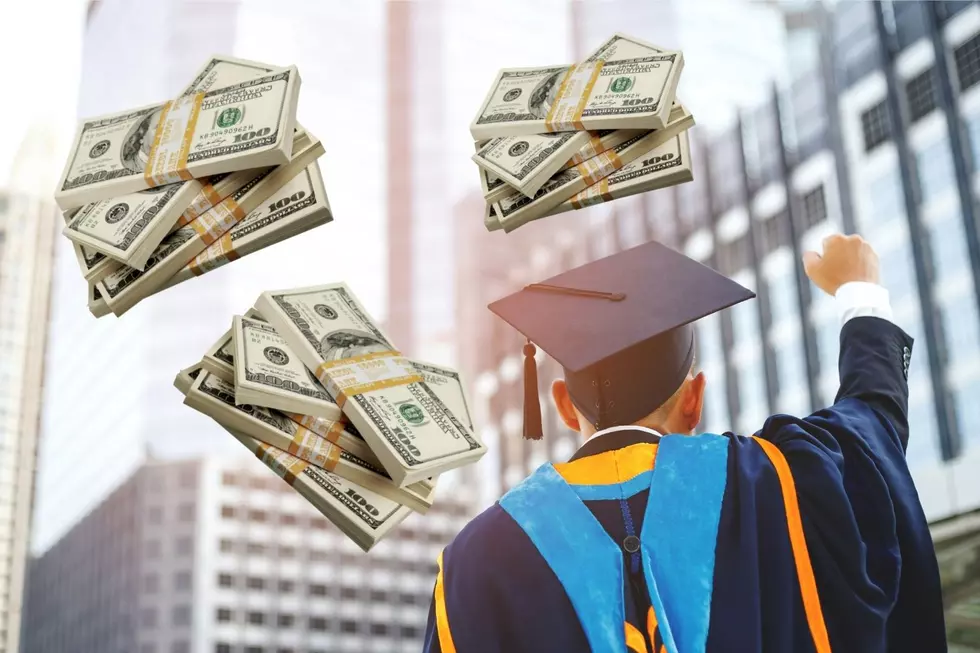 New College Grads Expect to Make $100,000 A Year, Is This A Joke?