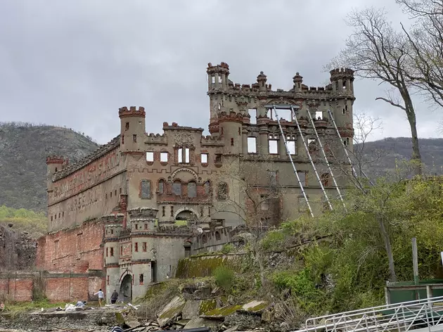 Experience Bannerman Island as a Volunteer this Summer in Beacon