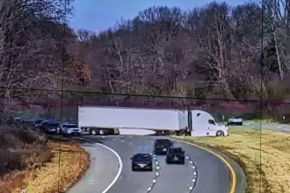 Truck Gets Stuck on New York's Most Dangerous Road
