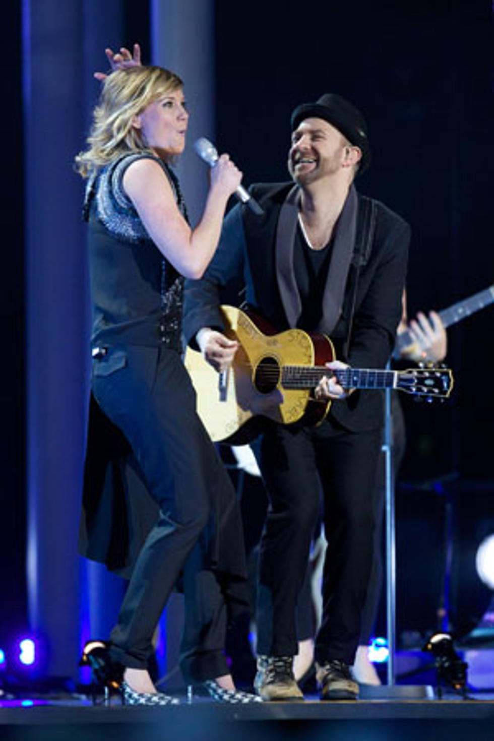 Sugarland In Hot Water Over Released Stage Collapse Court Transcripts