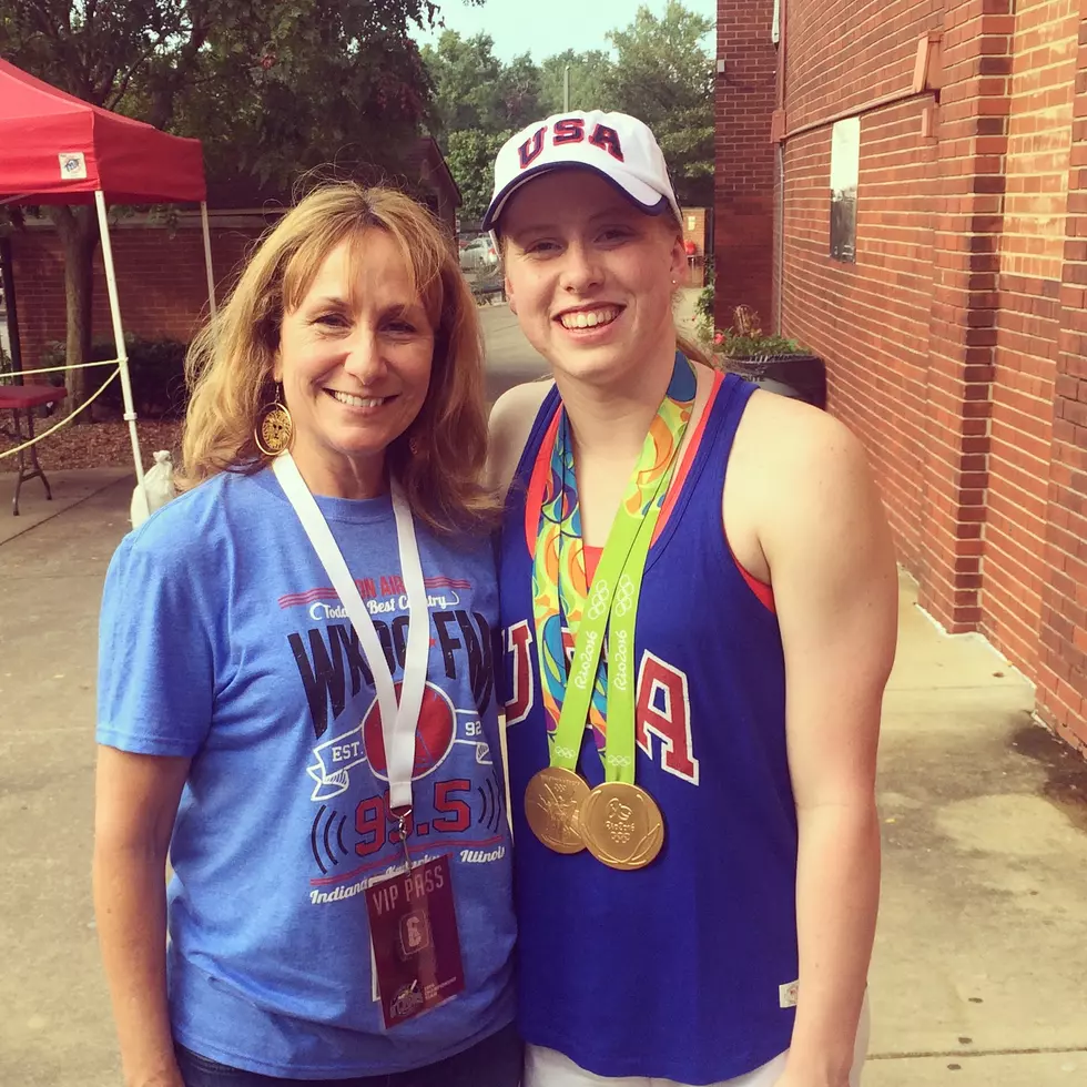 Deb Meets Olympic Gold Medalist Lilly King!