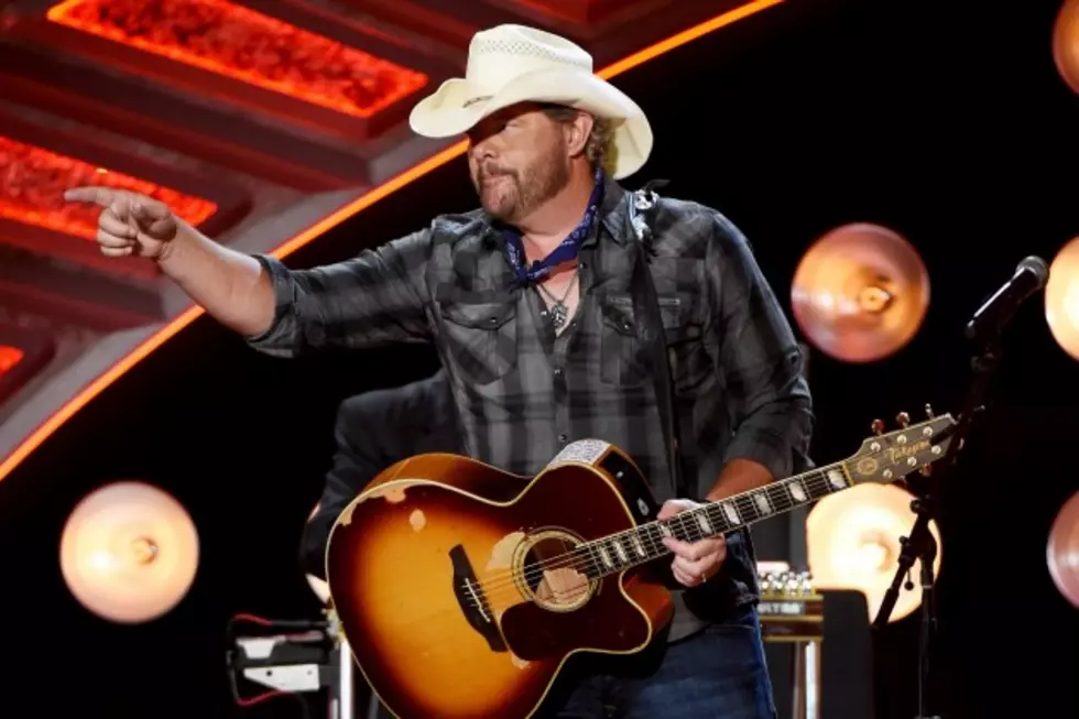 If Toby Keith Were Stuck on a Desert Island, Here&#8217;s The 5 Artists He&#8217;d Listen To!