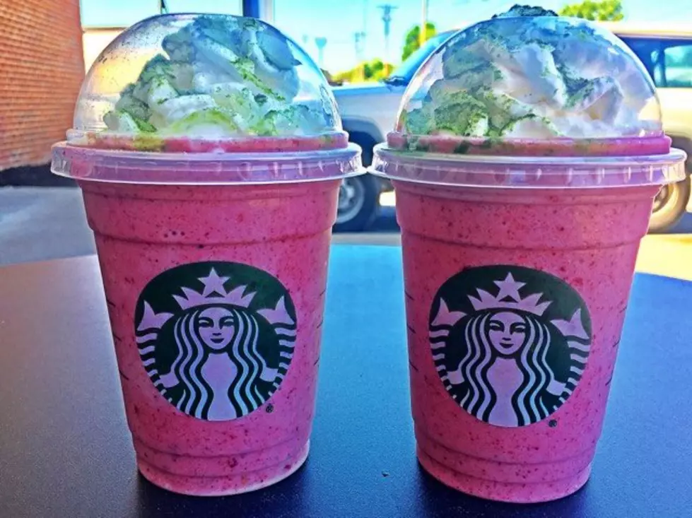 Trying the New Mermaid Frappucino! [WATCH]