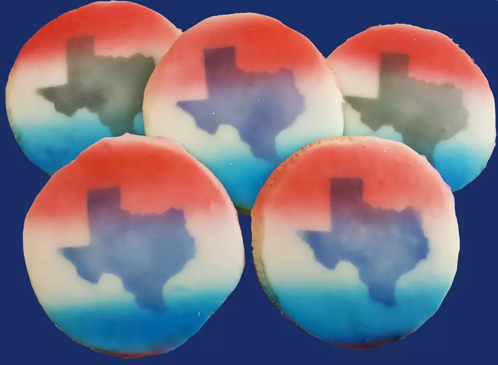 Donut Bank Offering “Texas” Cookie For Hurricane Harvey Donations