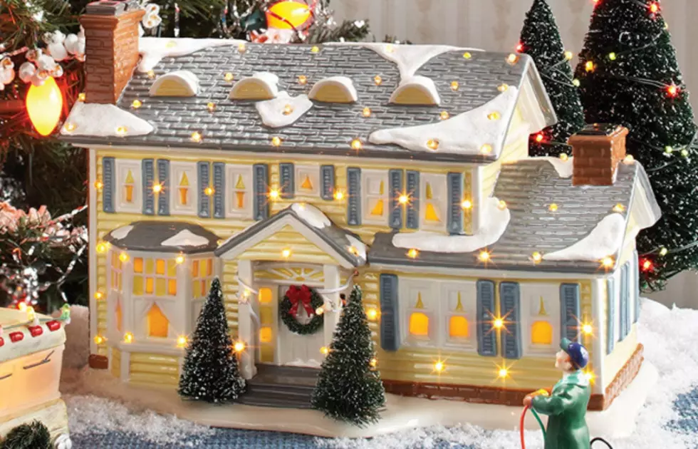 Christmas Vacation Turns 30 With Ceramic Village Replica and Inflatables