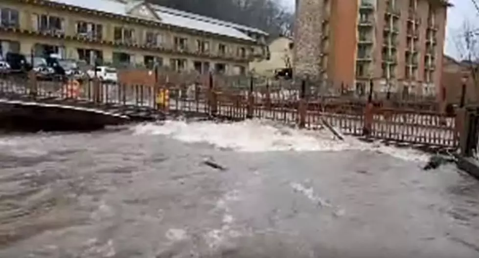 Gatlinburg Is Extremely Close To Flooding [Shocking Video]
