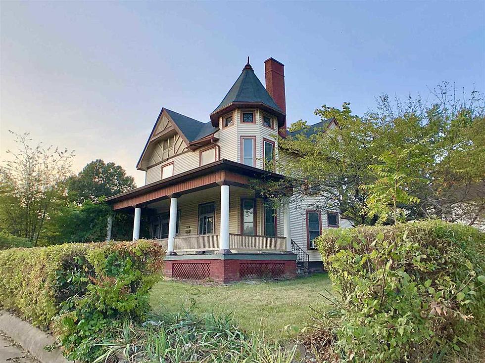Evansville Home Has Been Frozen In Time and It’s For Sale