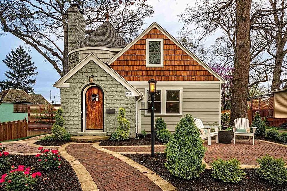 Go Inside This Beautiful Indiana Cottage That Has Everyone Talking