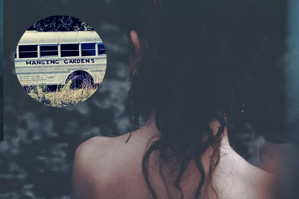 Was Everyone On This Abandoned Bus, In Ky Woods, Naked?