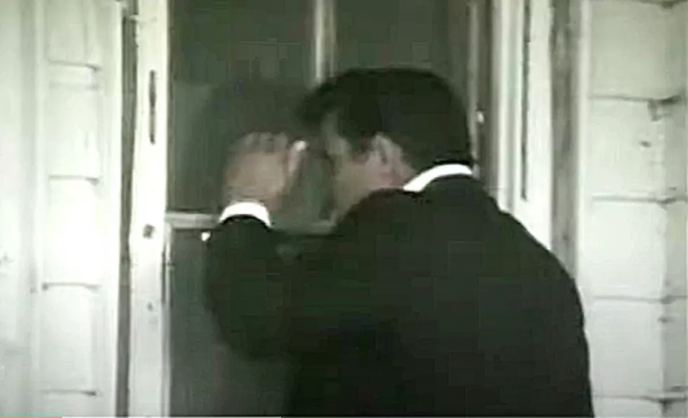 Watch Johnny Cash Visit His Childhood Home Just Before it Was Renovated For Public Tours
