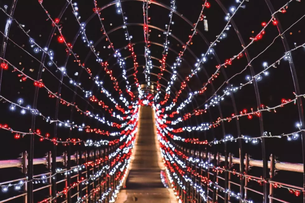 Gatlinburg SkyBridge To Become Lighted ‘Tunnel of Love’ All Feb.